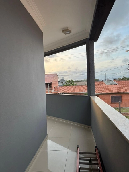 SOBRADO PRÓXIMO AO MAR: 3ª foto da galeria de imagens do imóvel