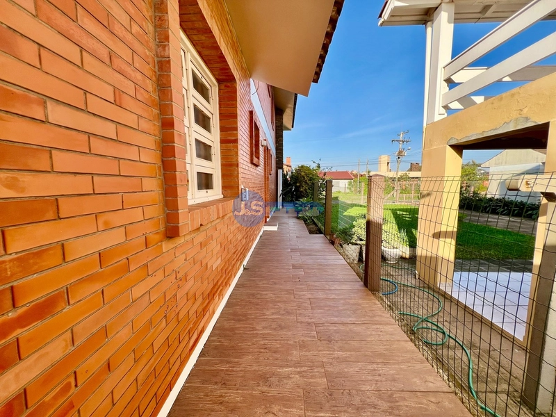 EXCELENTE CASA DE PRAIA EM NOIVA DO MAR, XANGRI-LÁ/RS: 4ª foto da galeria de imagens do imóvel