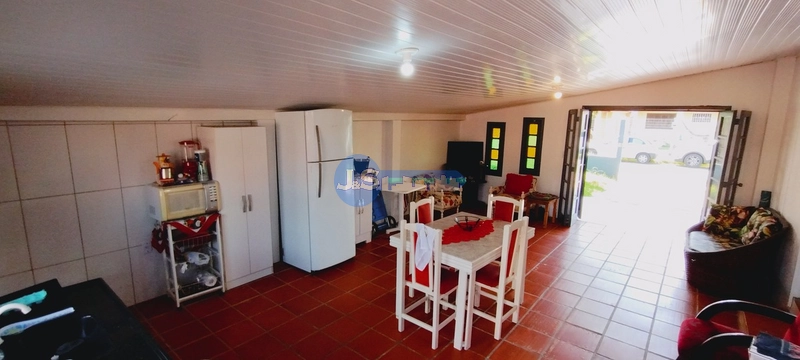 Casa em Atlântida Sul: 24ª foto da galeria de imagens do imóvel