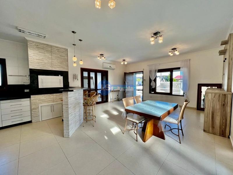 EXCELENTE CASA DE PRAIA EM LAJE PROXIMO AO MAR: 25ª foto da galeria de imagens do imóvel