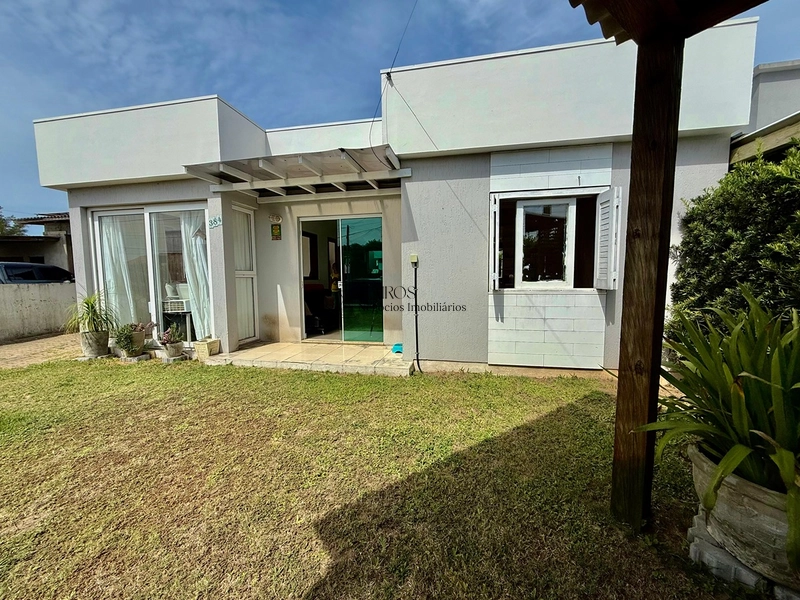 EXCELENTE CASA DE PRAIA REGIÃO DE MORADORES: 3ª foto da galeria de imagens do imóvel