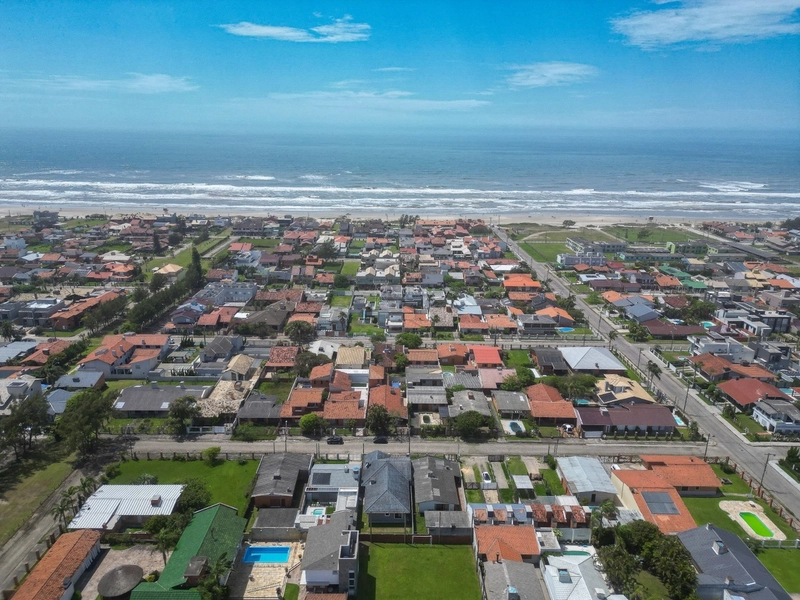 EXCELENTE CASA DE PRAIA PRÓXIMO AO MAR: 23ª foto da galeria de imagens do imóvel