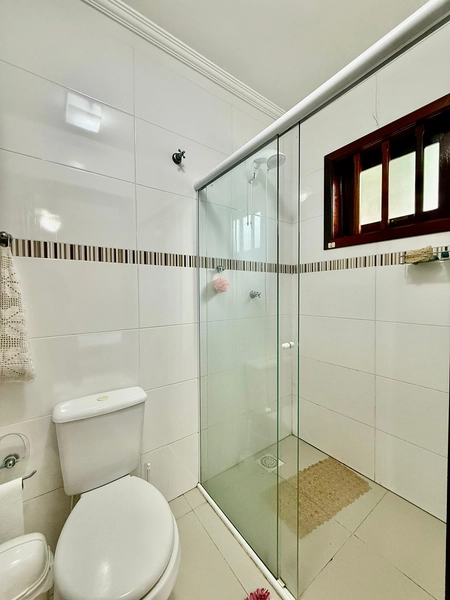 EXCELENTE CASA COM PISCINA PERTO DO MAR: 31ª foto da galeria de imagens do imóvel