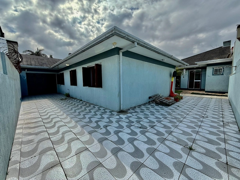 EXCELENTE CASA COM PISCINA PERTO DO MAR: 30ª foto da galeria de imagens do imóvel