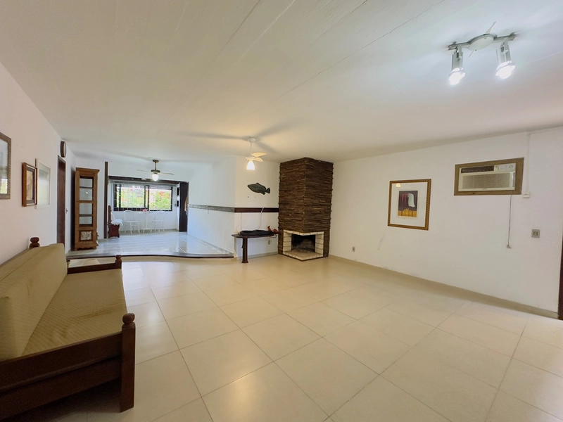 CASA DE PRAIA REGIÃO NOBRE DE XANGRI-LÁ: 5ª foto da galeria de imagens do imóvel