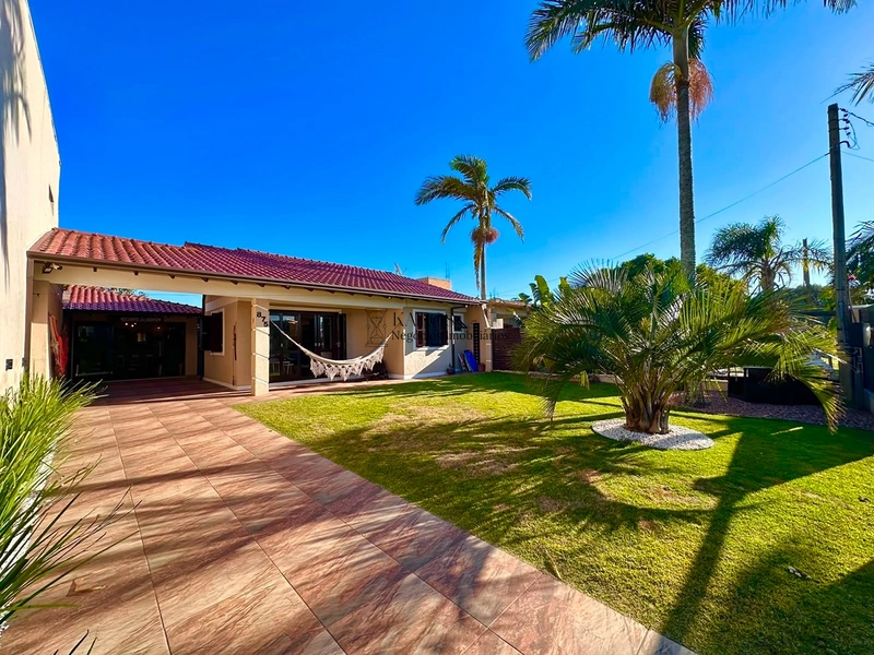 EXCELENTE CASA  DE PRAIA : 1ª foto da galeria de imagens do imóvel