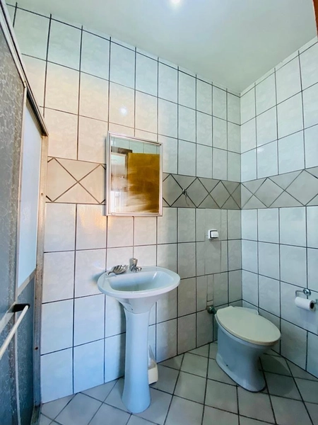 EXCELENTE CASA DE PRAIA COM PISCINA PERTO DO MAR: 5ª foto da galeria de imagens do imóvel