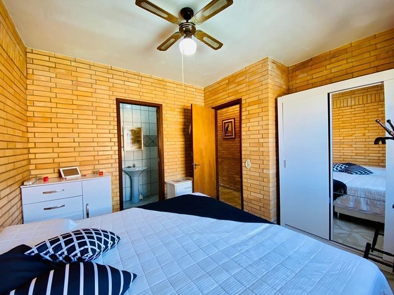 EXCELENTE CASA DE PRAIA COM PISCINA PERTO DO MAR: 7ª foto da galeria de imagens do imóvel
