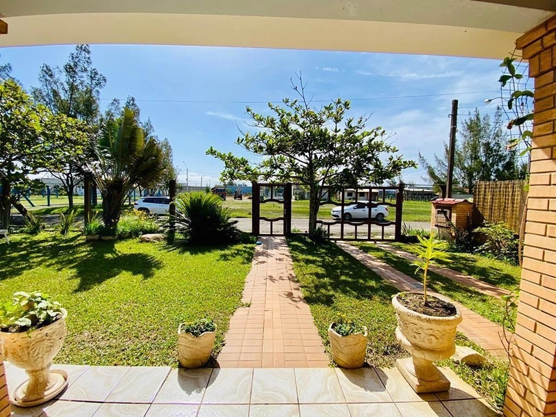EXCELENTE CASA DE PRAIA COM PISCINA PERTO DO MAR: 6ª foto da galeria de imagens do imóvel
