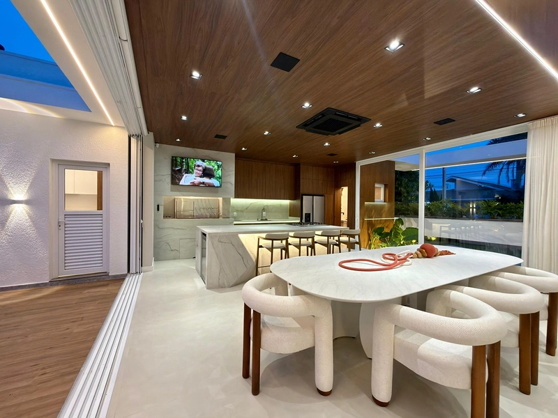 CASA ALTO PADRÃO EM ATLANTIDA XANGRI-LÁ: 7ª foto da galeria de imagens do imóvel