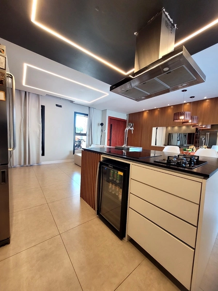 Excelente Casa de Alto Padrão com Piscina : 11ª foto da galeria de imagens do imóvel