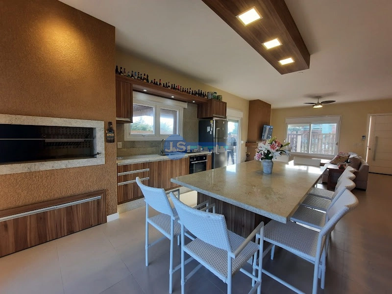 EXCELENTE CASA DE PRAIA PRÓXIMA AO MAR: 16ª foto da galeria de imagens do imóvel