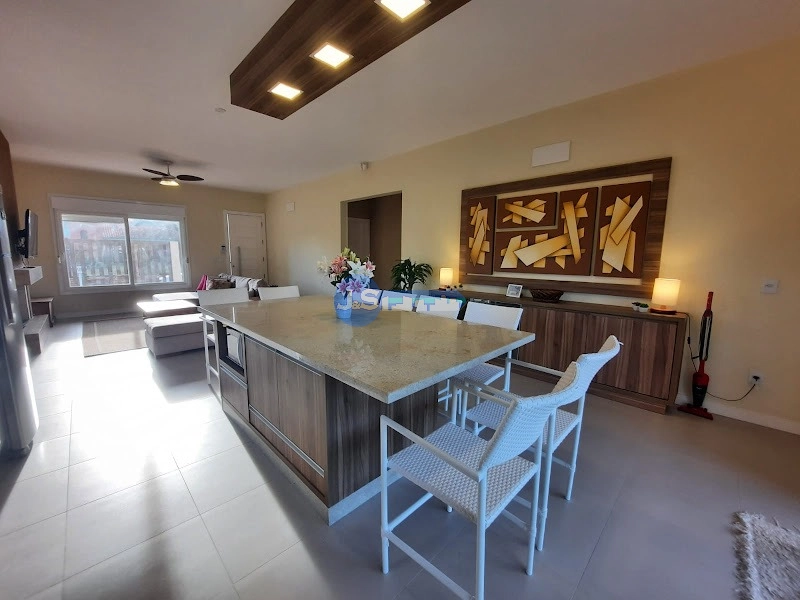 EXCELENTE CASA DE PRAIA PRÓXIMA AO MAR: 21ª foto da galeria de imagens do imóvel