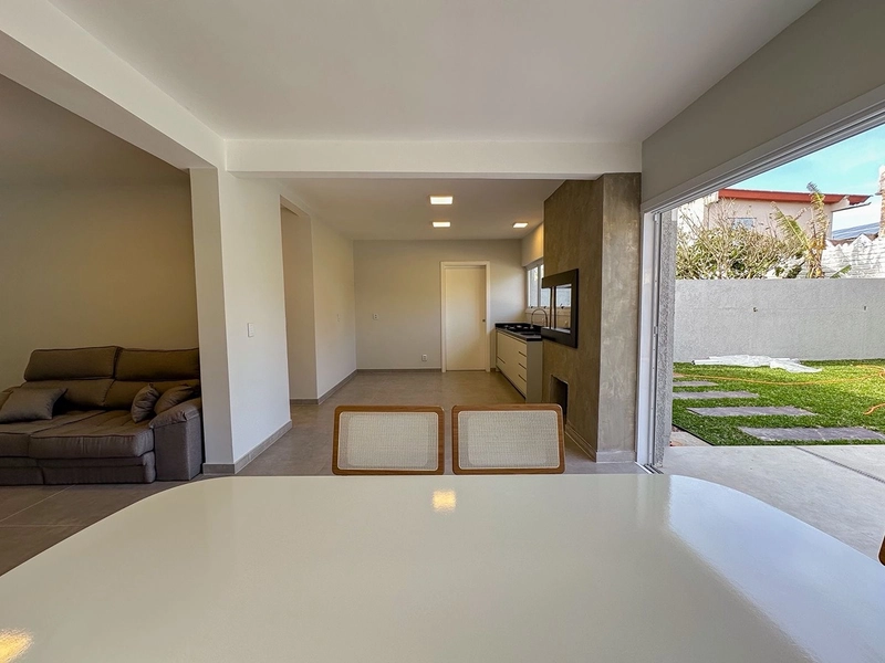 EXCELENTE CASA DE PRAIA EM LAJE COM PISCINA : 6ª foto da galeria de imagens do imóvel