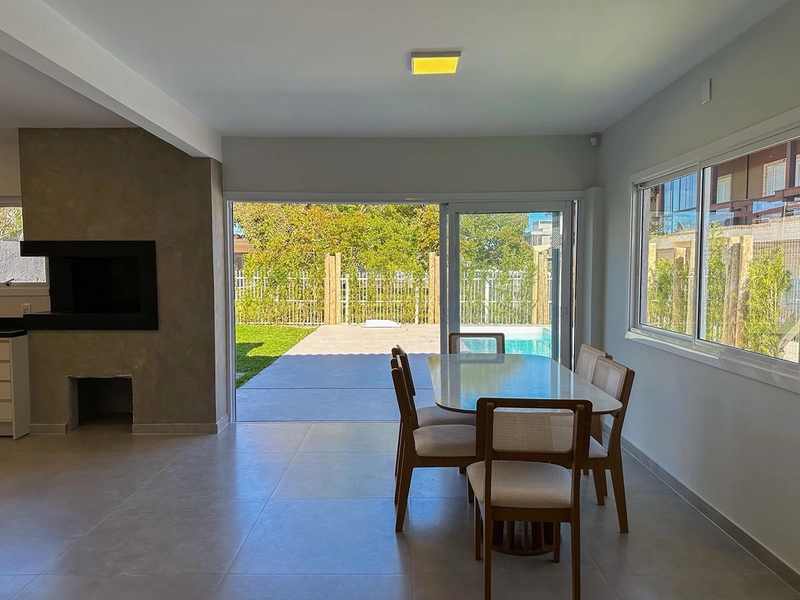 EXCELENTE CASA DE PRAIA EM LAJE COM PISCINA : 39ª foto da galeria de imagens do imóvel