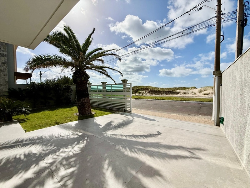 EXCELENTE CASA DE PRAIA BEIRA MAR COM PISCINA: 39ª foto da galeria de imagens do imóvel