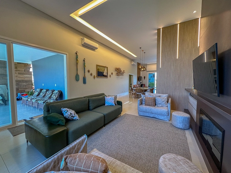 EXCELENTE CASA ALTO PADRÃO EM CONDOMÍNIO: 6ª foto da galeria de imagens do imóvel