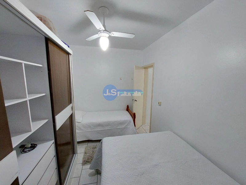 Casa em Mariluz: 1ª foto da galeria de imagens do imóvel