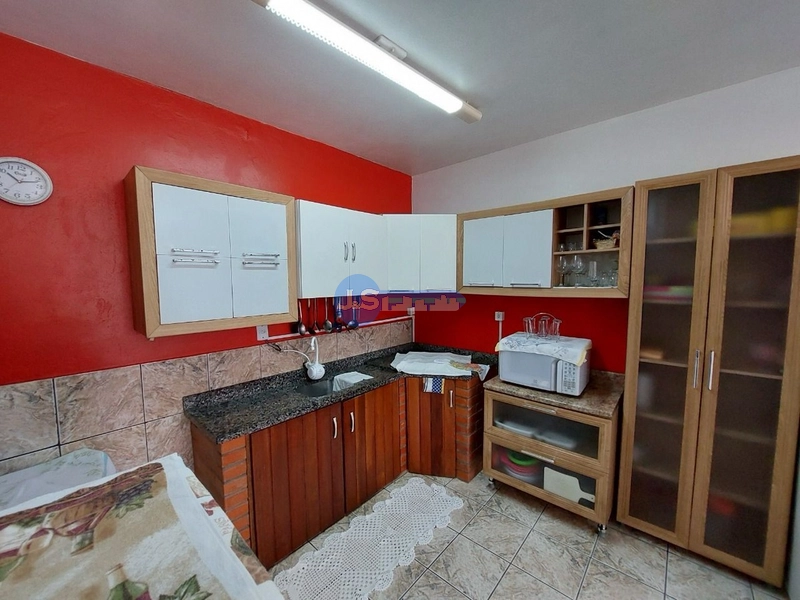 Casa em Mariluz: 6ª foto da galeria de imagens do imóvel