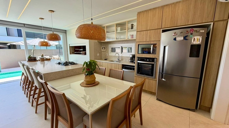 EXCELENTE CASA ALTO PADRÃO EM CONDOMÍNIO: 11ª foto da galeria de imagens do imóvel