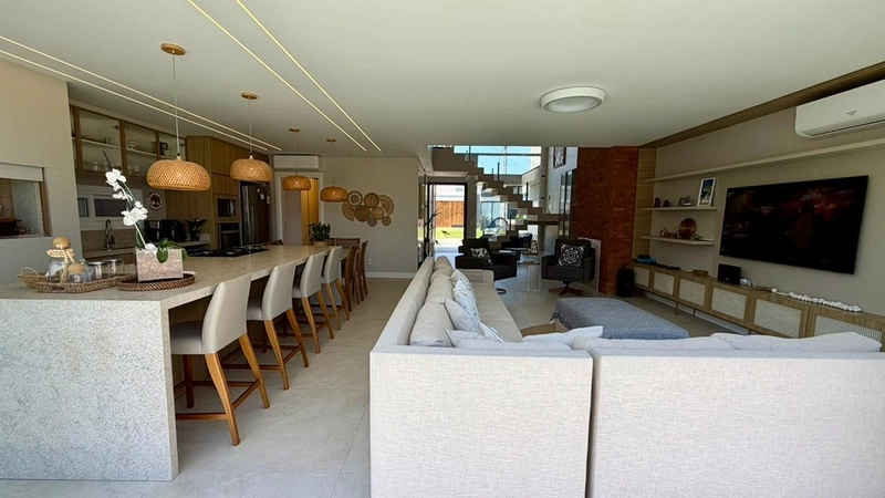 EXCELENTE CASA ALTO PADRÃO EM CONDOMÍNIO: 8ª foto da galeria de imagens do imóvel