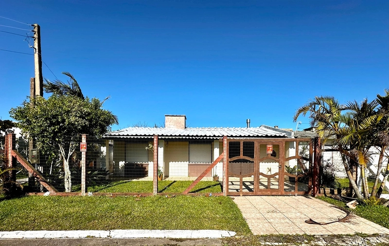 CASA DE PRAIA : 2ª foto da galeria de imagens do imóvel