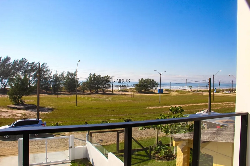 EXCELENTE SOBRADO BEIRA MAR: 5ª foto da galeria de imagens do imóvel