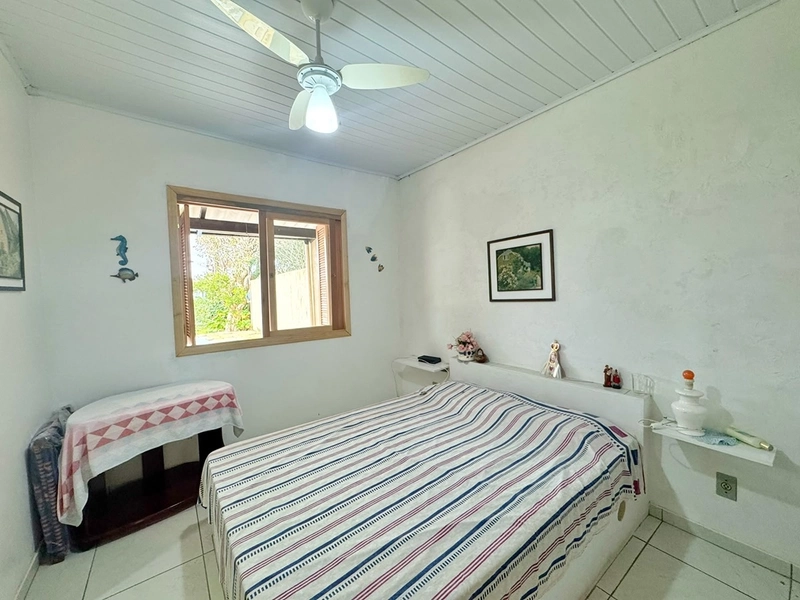 EXCELENTE CASA DE PRAIA COM PISCINA: 10ª foto da galeria de imagens do imóvel