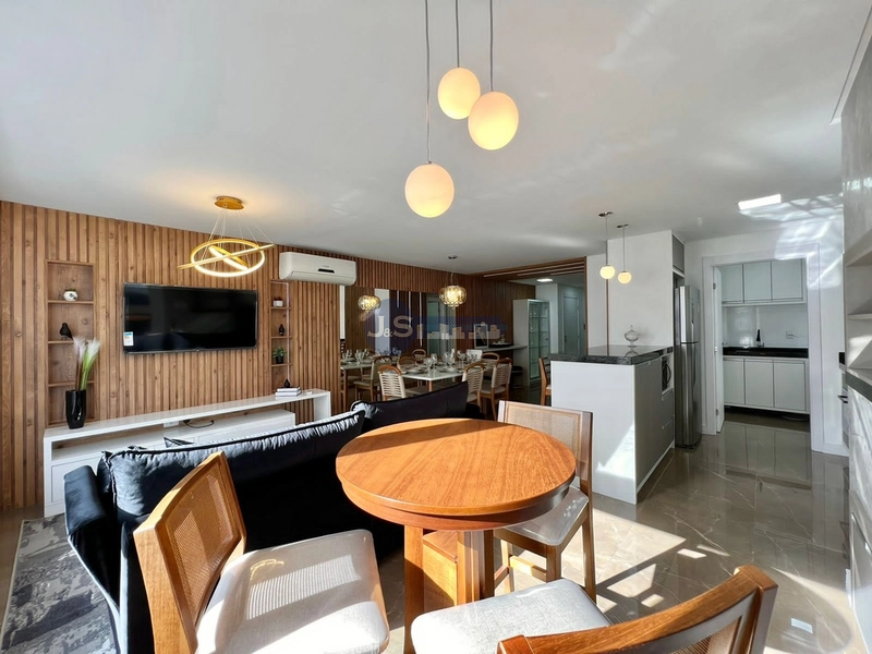 EXCELENTE APARTAMENTO: 2ª foto da galeria de imagens do imóvel