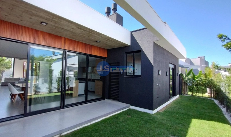 EXCELENTE CASA EM CONDOMINIO: 2ª foto da galeria de imagens do imóvel