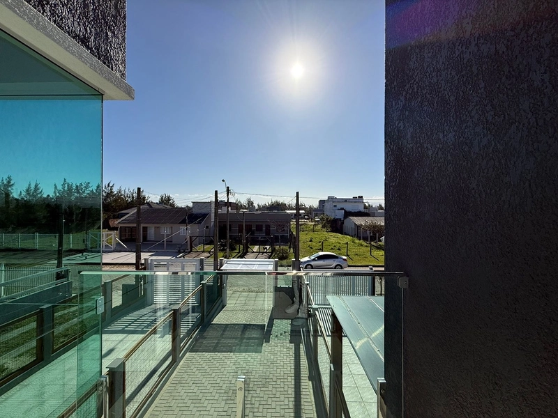 EXCELENTE DUPLEX DE PRAIA: 13ª foto da galeria de imagens do imóvel