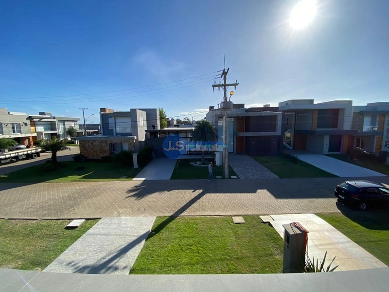 EXCELENTE CASA EM CONDOMÍNIO FECHADO: 2ª foto da galeria de imagens do imóvel