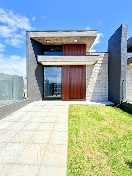 EXCELENTE CASA DE PRAIA: 1ª foto da galeria de imagens do imóvel