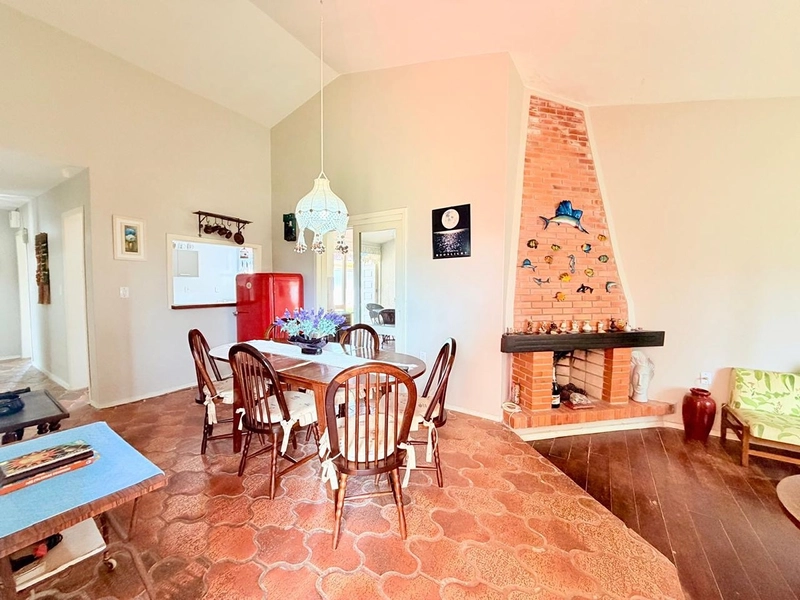 CASA DE PRAIA EM LAJE: 9ª foto da galeria de imagens do imóvel