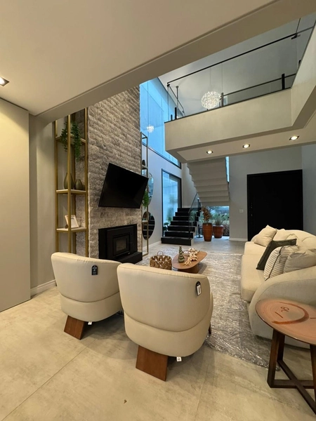 EXCELENTE CASA ALTO PADRÃO EM CONDOMÍNIO: 5ª foto da galeria de imagens do imóvel