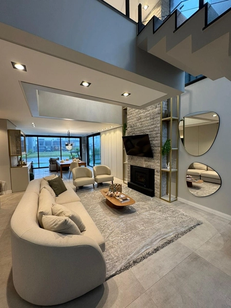 EXCELENTE CASA ALTO PADRÃO EM CONDOMÍNIO: 4ª foto da galeria de imagens do imóvel