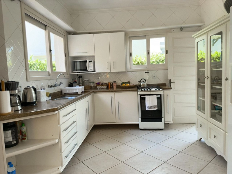 EXCELENTE CASA ALTO PADRÃO EM CONDOMÍNIO: 10ª foto da galeria de imagens do imóvel