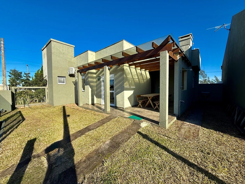 EXCELENTE CASA DE PRAIA: 1ª foto da galeria de imagens do imóvel