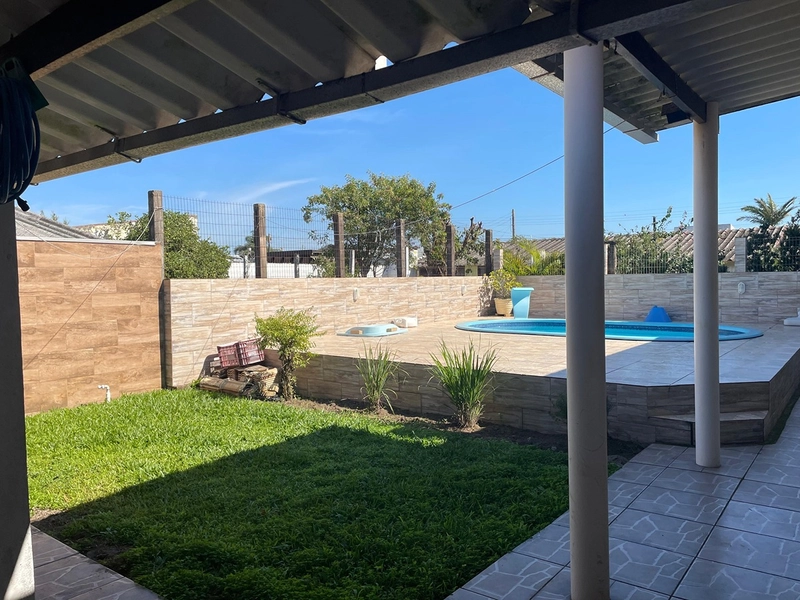 EXCELENTE CASA COM PISCINA: 5ª foto da galeria de imagens do imóvel