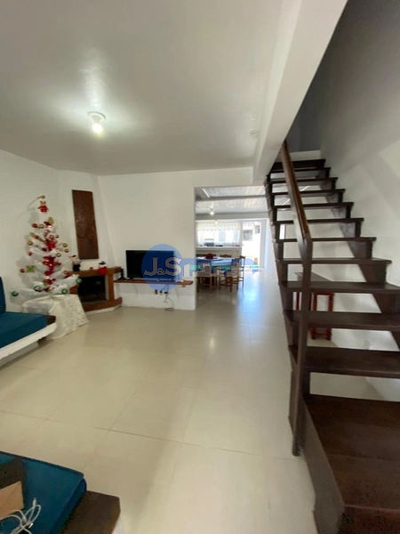 Dúplex em Xangri-lá: 7ª foto da galeria de imagens do imóvel