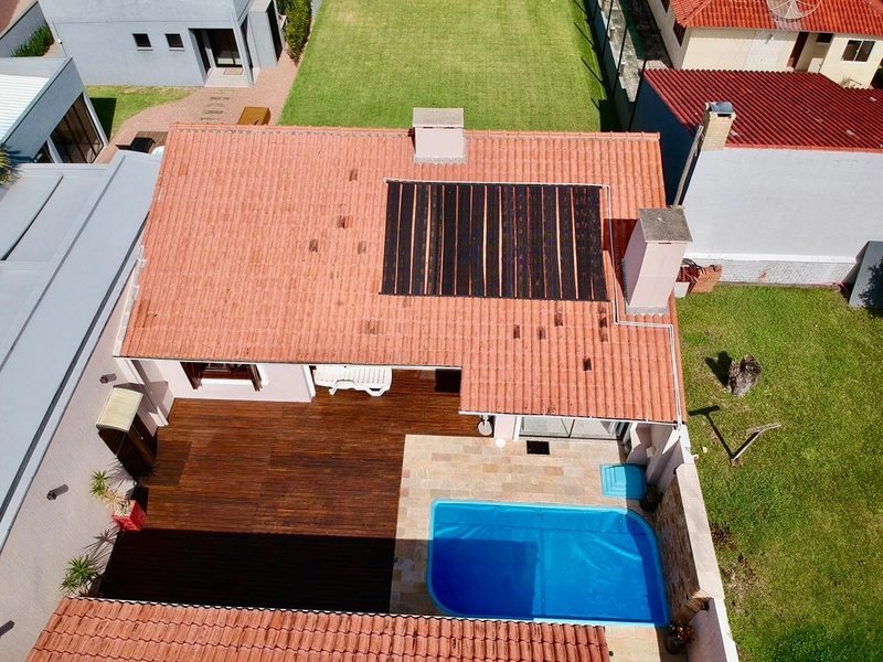 EXCELENTE CASA COM PISCINA: 10ª foto da galeria de imagens do imóvel