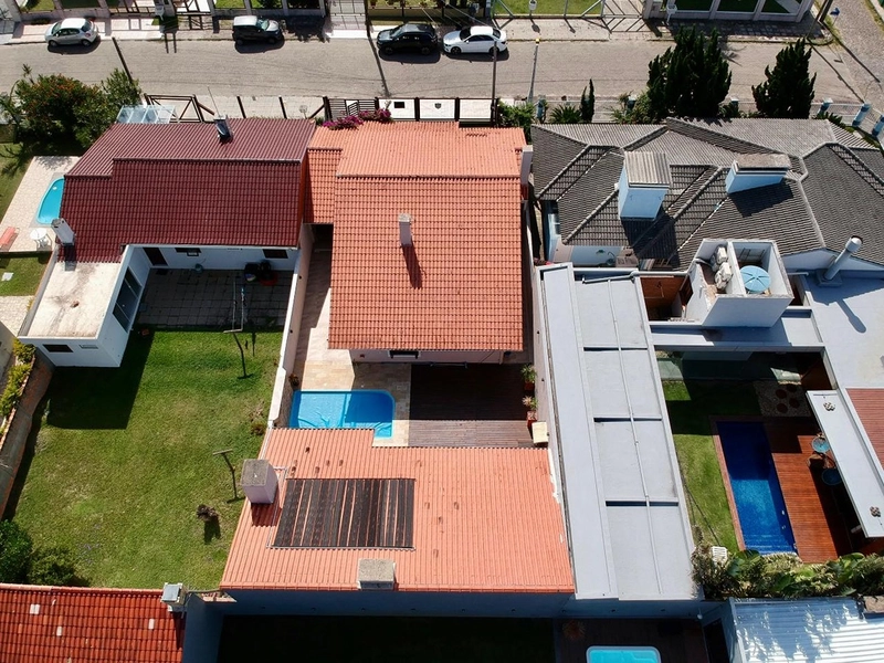 EXCELENTE CASA COM PISCINA: 27ª foto da galeria de imagens do imóvel