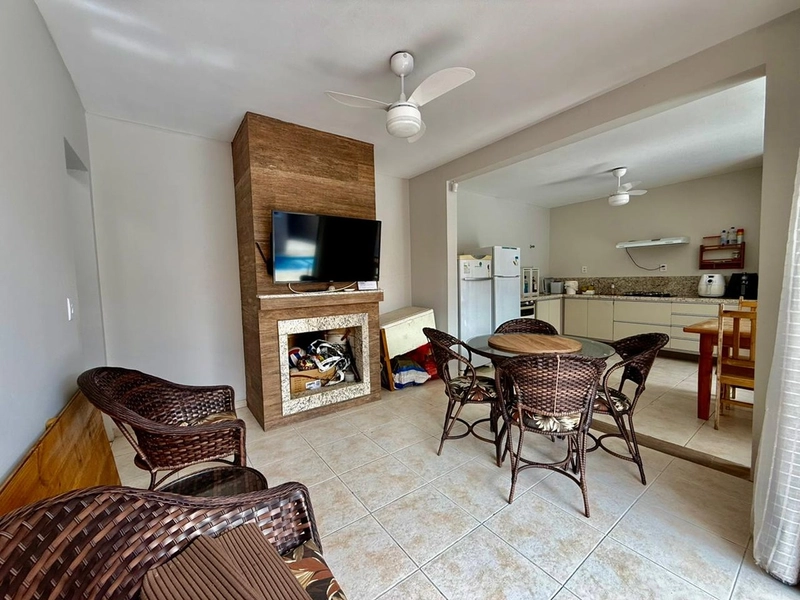 EXCELENTE CASA COM PISCINA: 37ª foto da galeria de imagens do imóvel