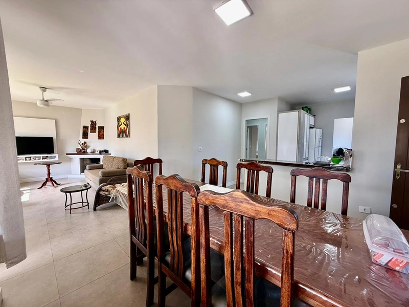 EXCELENTE CASA COM PISCINA: 35ª foto da galeria de imagens do imóvel