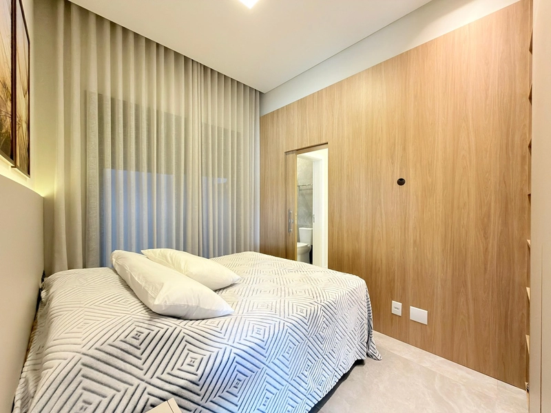 EXCELENTE CASA ALTO PADRÃO COM PISCINA : 26ª foto da galeria de imagens do imóvel