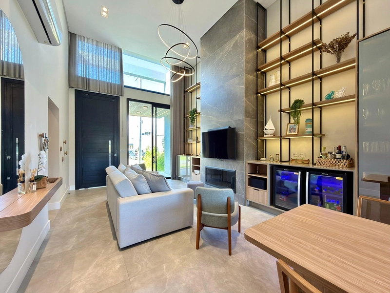 EXCELENTE CASA ALTO PADRÃO COM PISCINA : 7ª foto da galeria de imagens do imóvel