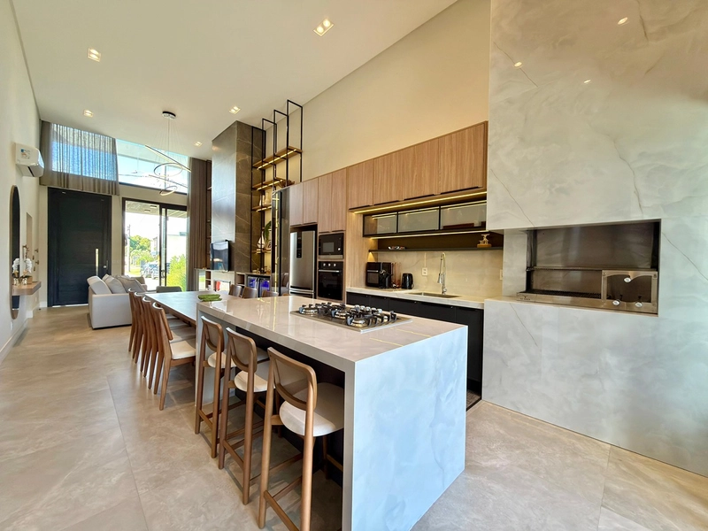 EXCELENTE CASA ALTO PADRÃO COM PISCINA : 9ª foto da galeria de imagens do imóvel