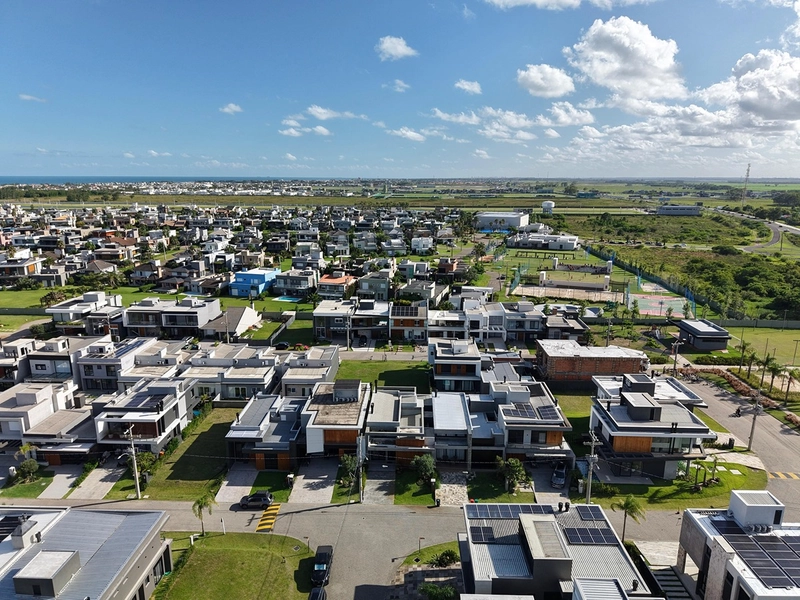 EXCELENTE CASA ALTO PADRÃO COM PISCINA : 17ª foto da galeria de imagens do imóvel