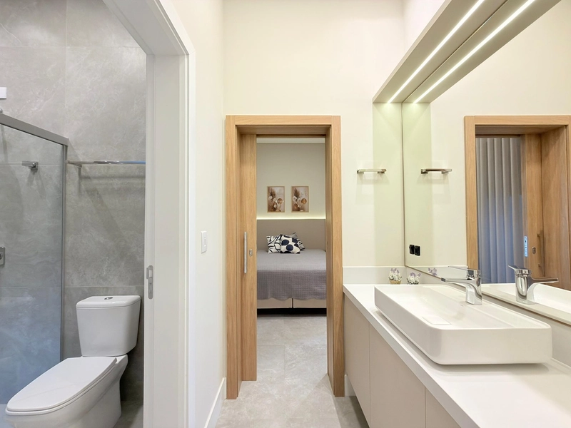 EXCELENTE CASA ALTO PADRÃO COM PISCINA : 22ª foto da galeria de imagens do imóvel