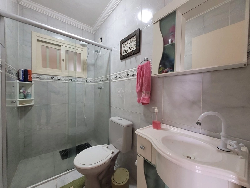 EXCELENTE CASA COM PISCINA: 15ª foto da galeria de imagens do imóvel